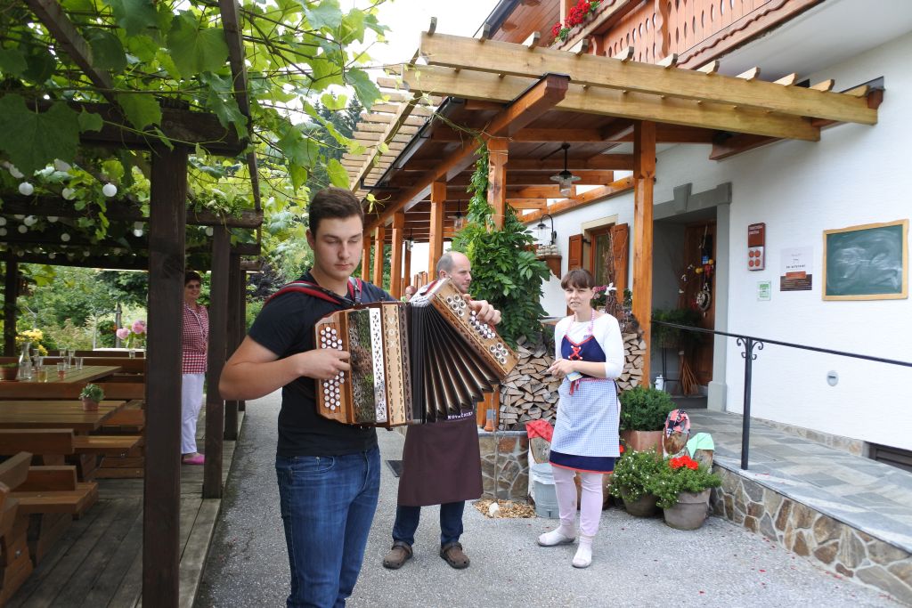 Steiermark-Kärnten-Slowenien_2. Klasse Steiermark-Kärnten-Slowenien_2. Klasse