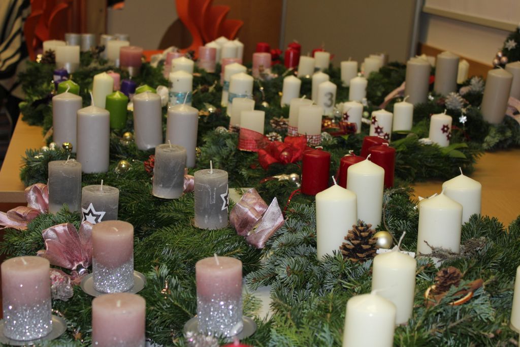 Adventkränze 3.Klasse Adventkränze 3.Klasse