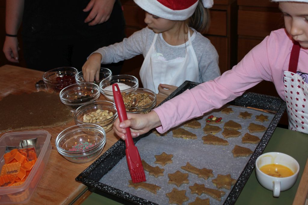 Knusper, knusper, knäuschen Knusper, knusper, knäuschen