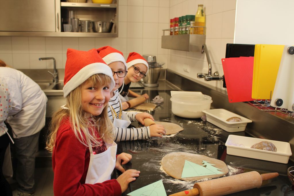Knusper, knusper, knäuschen Knusper, knusper, knäuschen