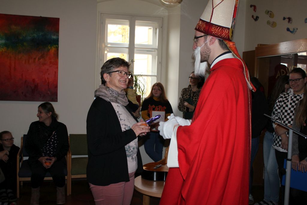 Advent g''spian Advent g''spian