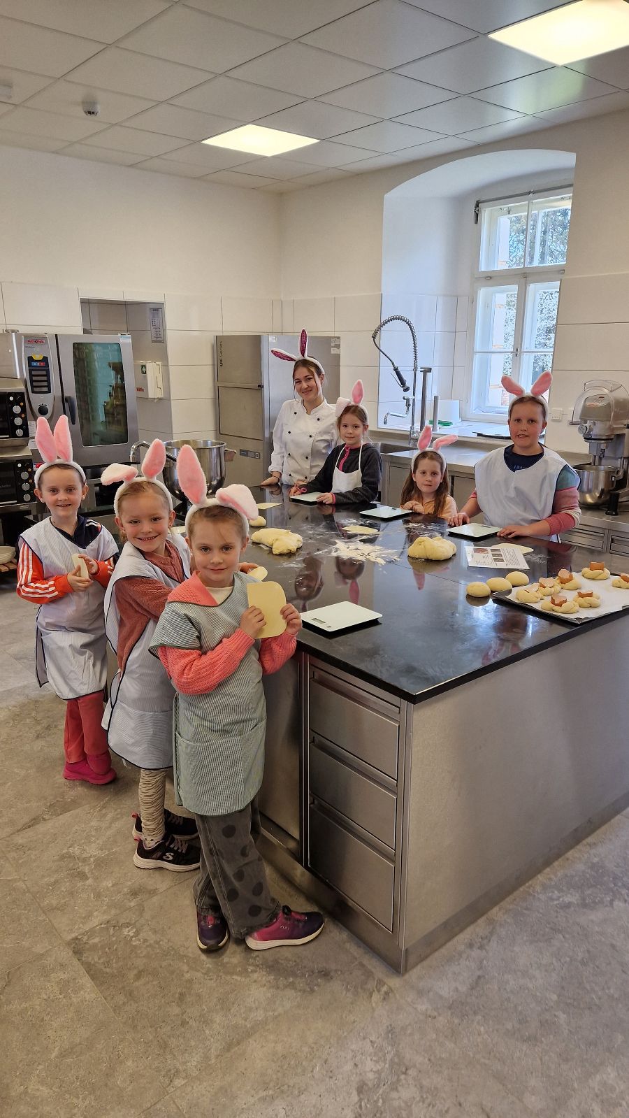 Kinderkochkurs Osterzauber und Hasenjagd Kinderkochkurs Osterzauber und Hasenjagd
