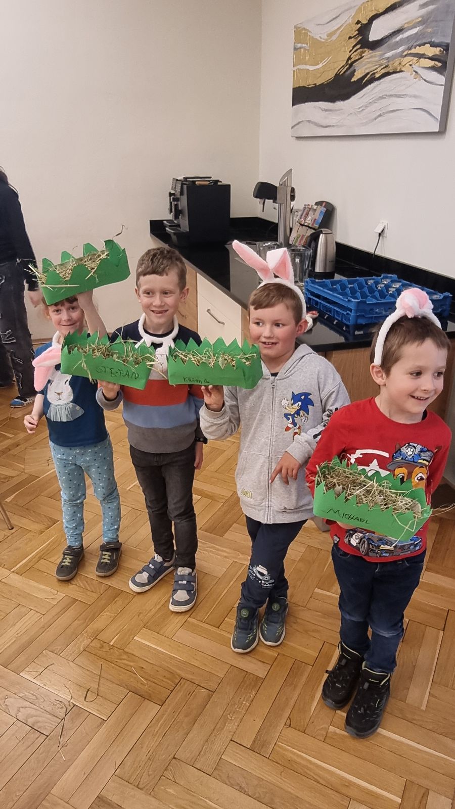 Kinderkochkurs Osterzauber und Hasenjagd Kinderkochkurs Osterzauber und Hasenjagd