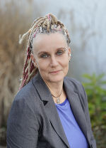 Portraitfoto von Petra Harter