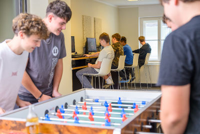 Internat © Pixelmaker