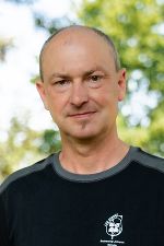 Portrait von Josef Langmann, er arbeitet als Haustechniker in der LFS Stainz.