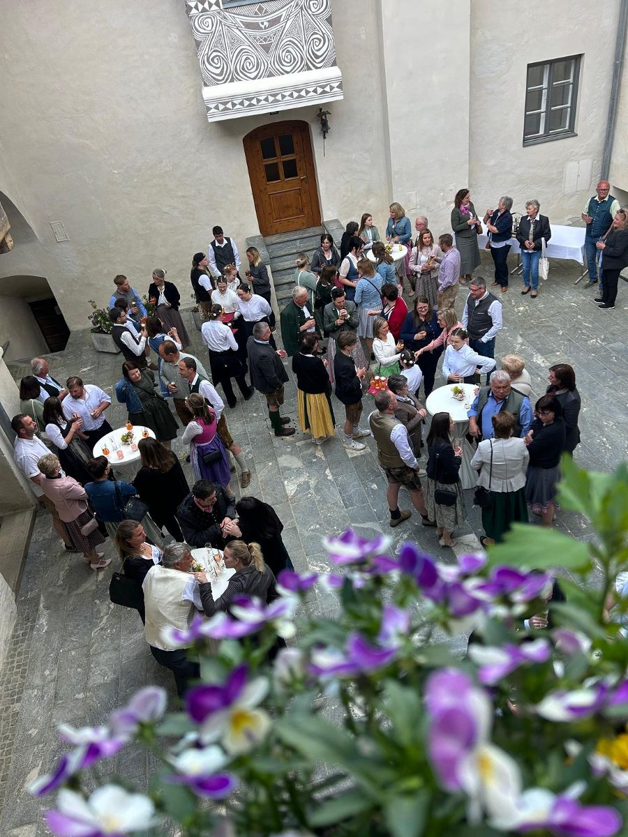 Maigenuss - Tradition trifft junge Talente