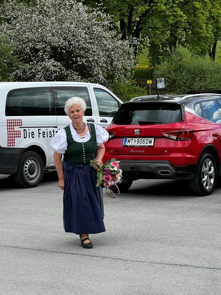 85. Geburtstag von Direktorin Helene Hude