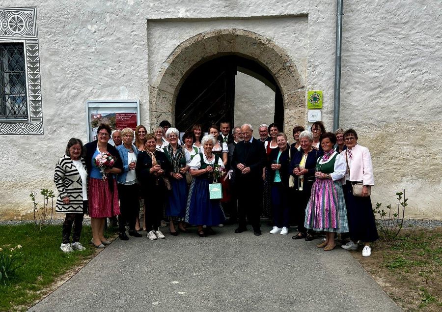 85. Geburtstag von Direktorin Helene Hude