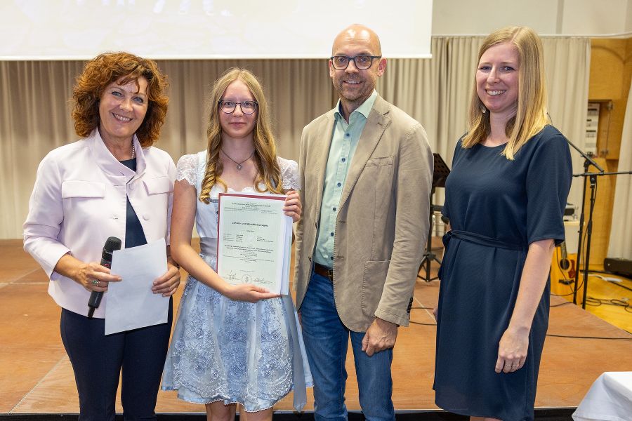 Abschlussfeier des dritten Jahrganges