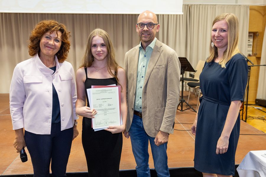 Abschlussfeier des dritten Jahrganges