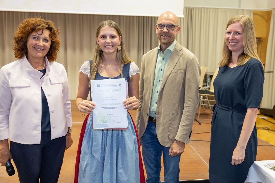 Abschlussfeier des dritten Jahrganges