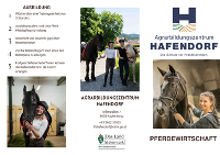 Infobroschüre zur Pferdewirtschaft am Agrarbildungszentrum Hafendorf mit Texten und Fotos von Personen mit Pferden.