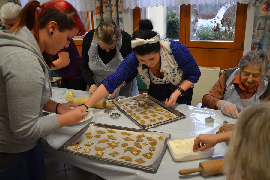 Kekse backen im adcura Pertlstein