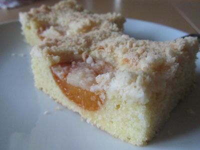 Marillenkuchen mit Streuseln