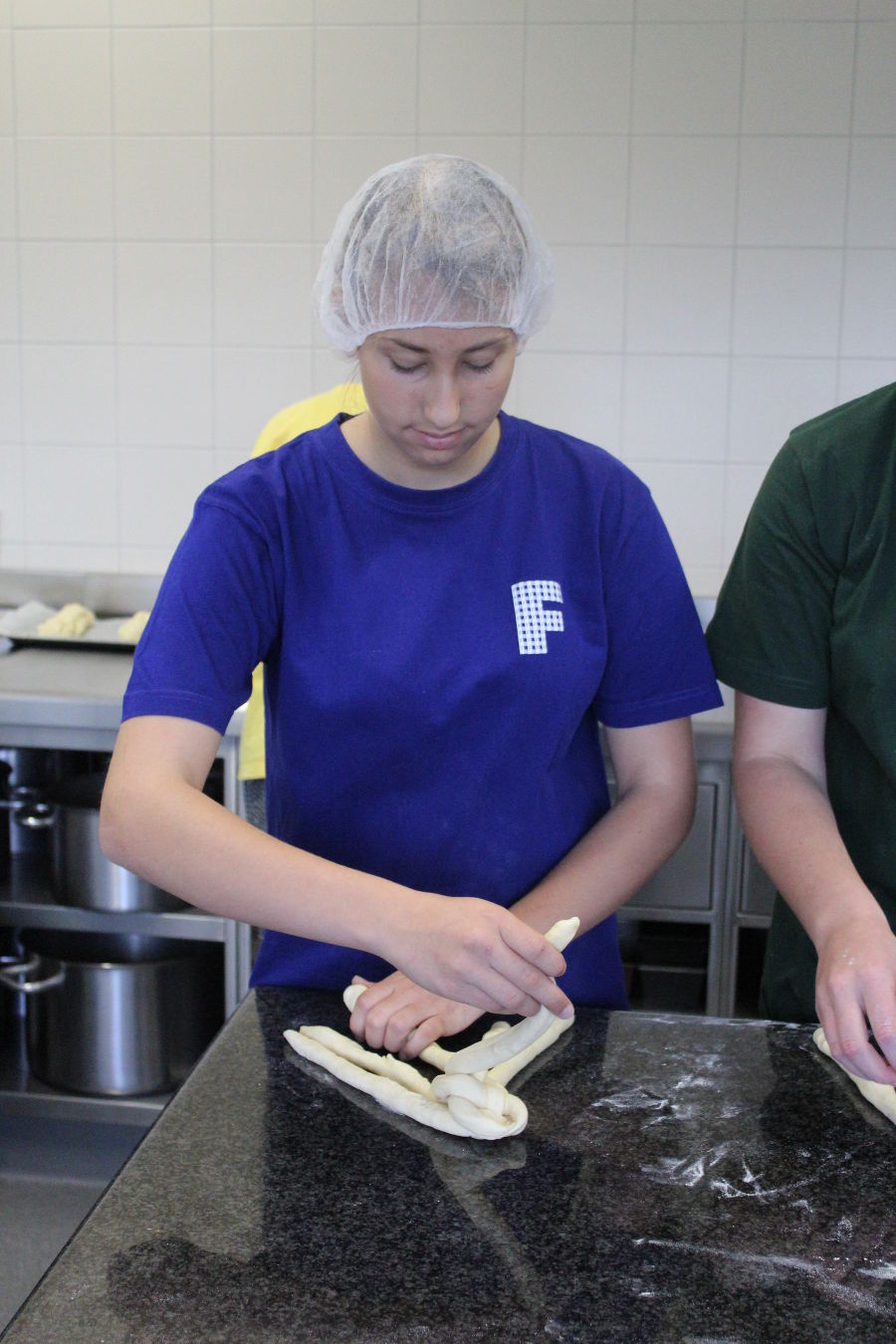 Striezel backen