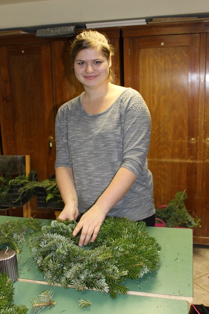 Adventkranz binden