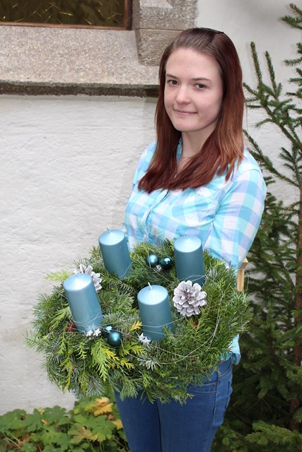Adventkranz binden