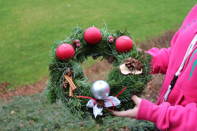 Adventkranz binden