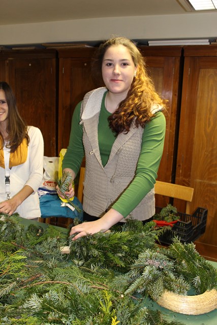 Adventkranz binden