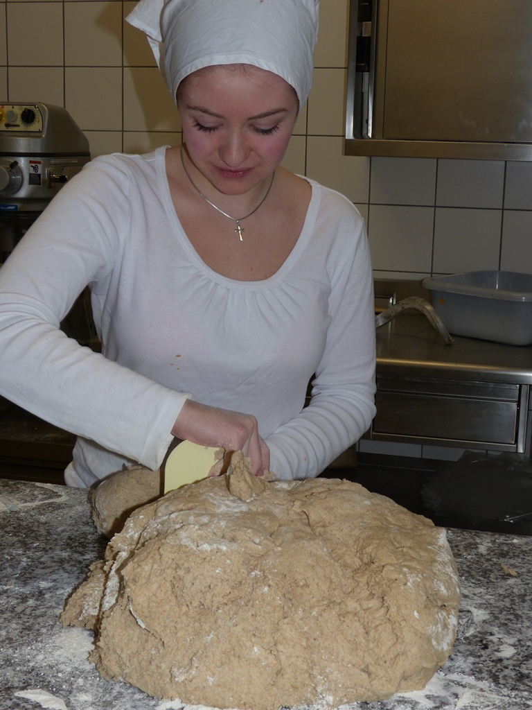 Backraum - Herstellung von Brot, Weckerl