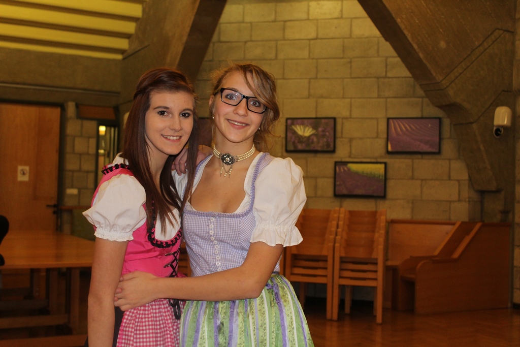 Gaweinstal treffen - Nassereith mollige singles