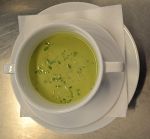 Kresse-Rucolaschaumsuppe © FS Schloss Stein