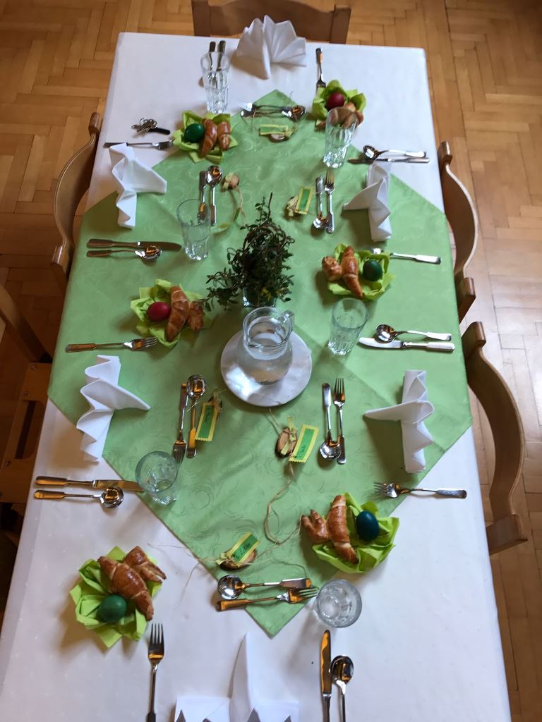 2. Klasse Osterbuffet