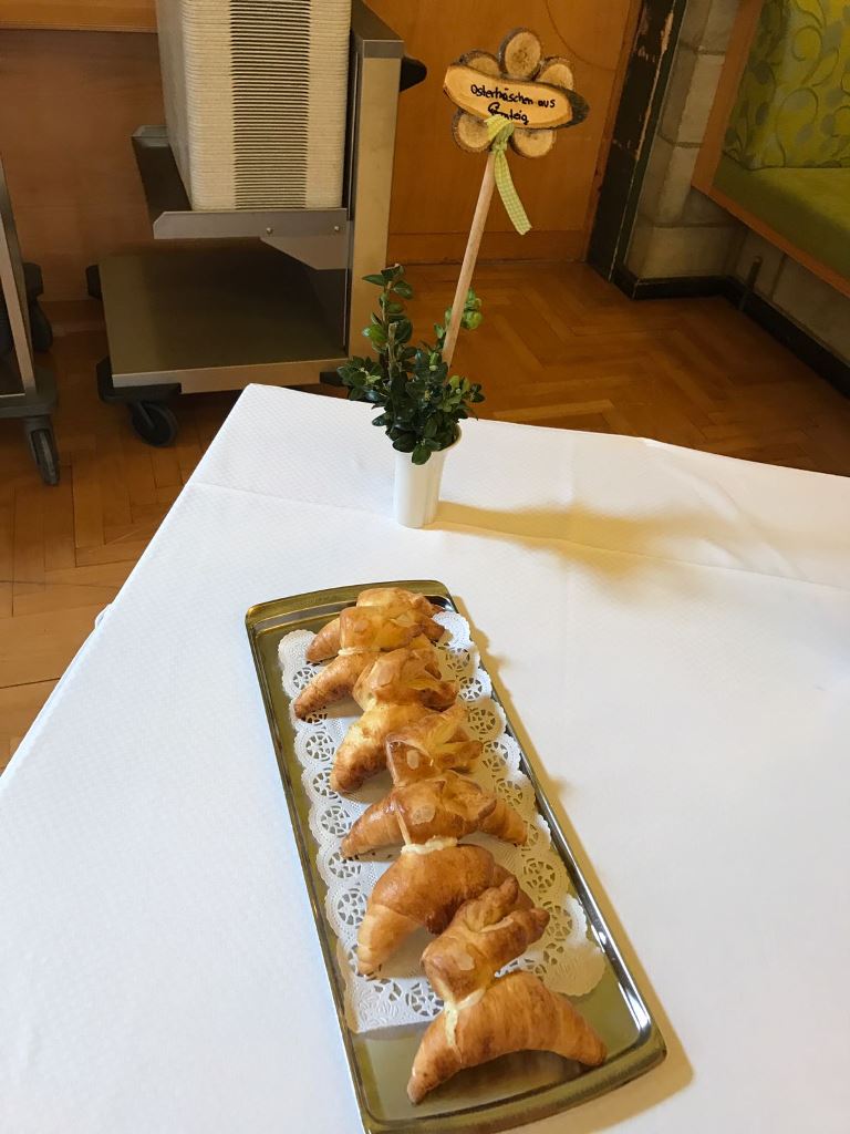 2. Klasse Osterbuffet