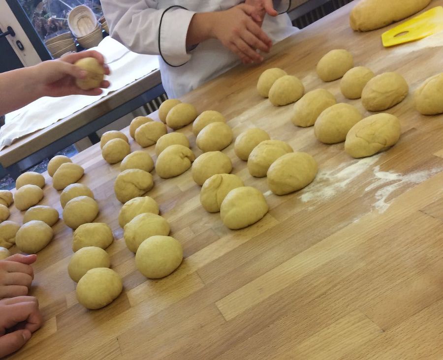 Allerheiligenstriezel backen