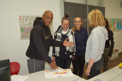 Englischprojekt 1. Klasse mit Native Speakern