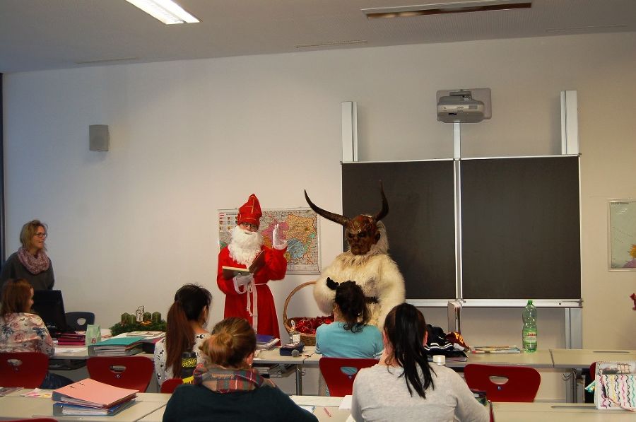 Nikolaus und Krampus