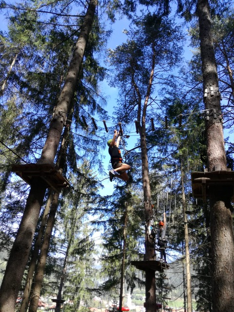 Wandertag der 1. und 2. Klasse zum Hochseilgarten nach Oberwölz