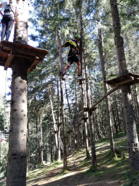 Wandertag der 1. und 2. Klasse zum Hochseilgarten nach Oberwölz