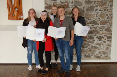 Bild: Ertl Christina, Moser Franziska, Dolleschall Eva, Schlick Sebastian, Huber Julia - nicht am Bild: Tockner Lisa, Karner Raphaela