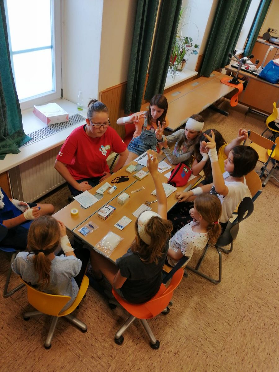 Helfi - Aktionstag mit der VS Oberwölz und der VS Winklern