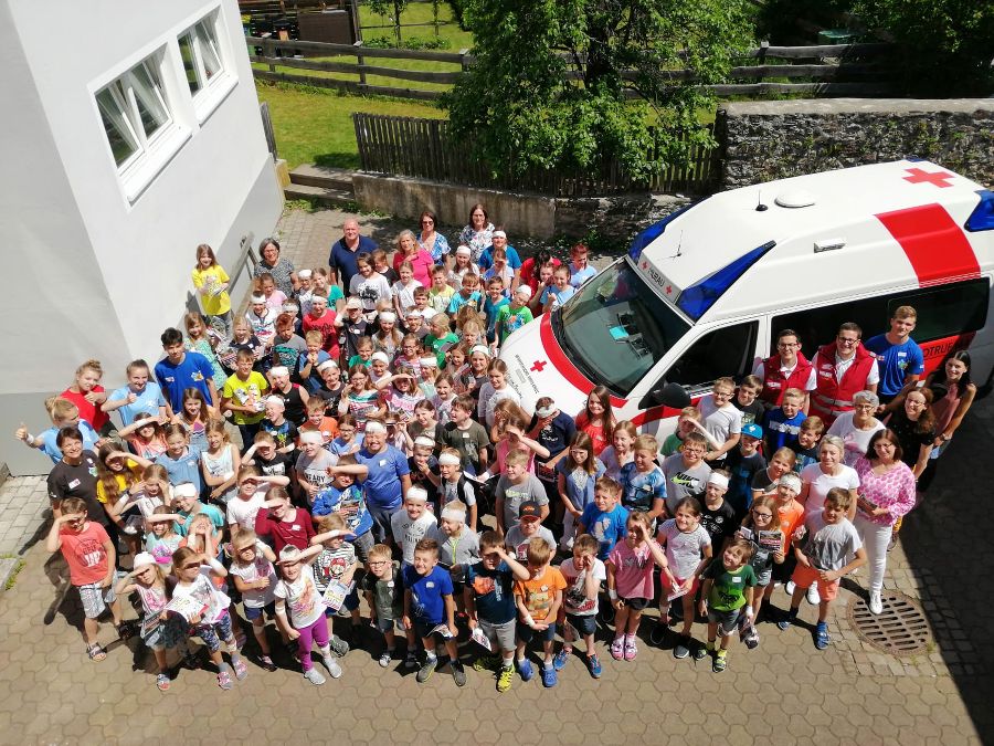 Helfi - Aktionstag mit der VS Oberwölz und der VS Winklern