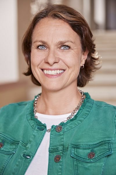 Dipl.-Päd. Barbara Ernst-Schnitzer © Barbara Majcan Dipl.-Päd. Barbara Ernst-Schnitzer