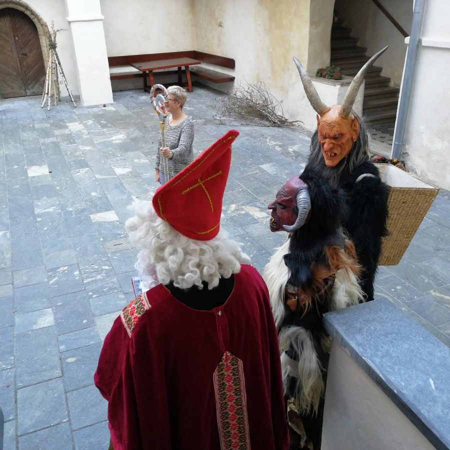 Nikolaus und Krampus