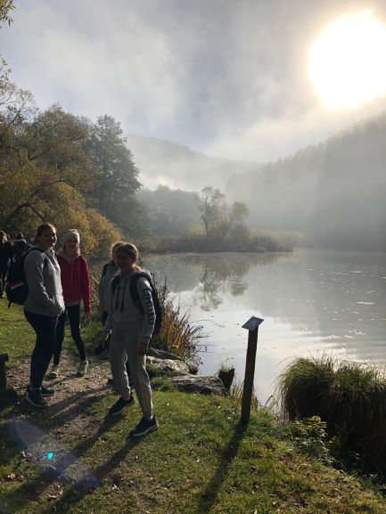 Wandertag der 1. Klasse - Stanzer Sonnenweg