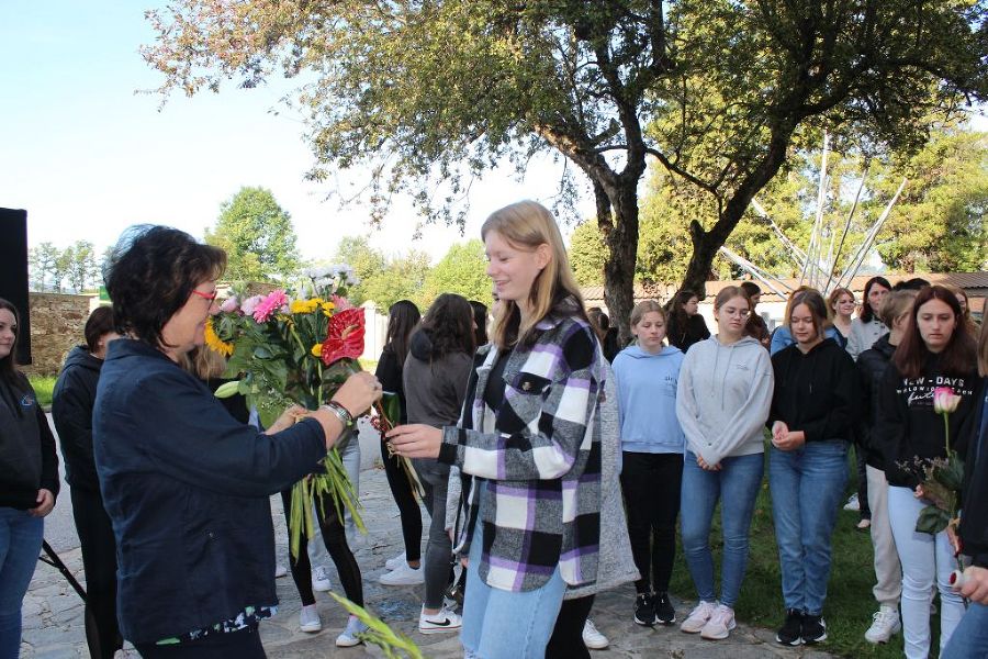 Schulstart und Gratulation