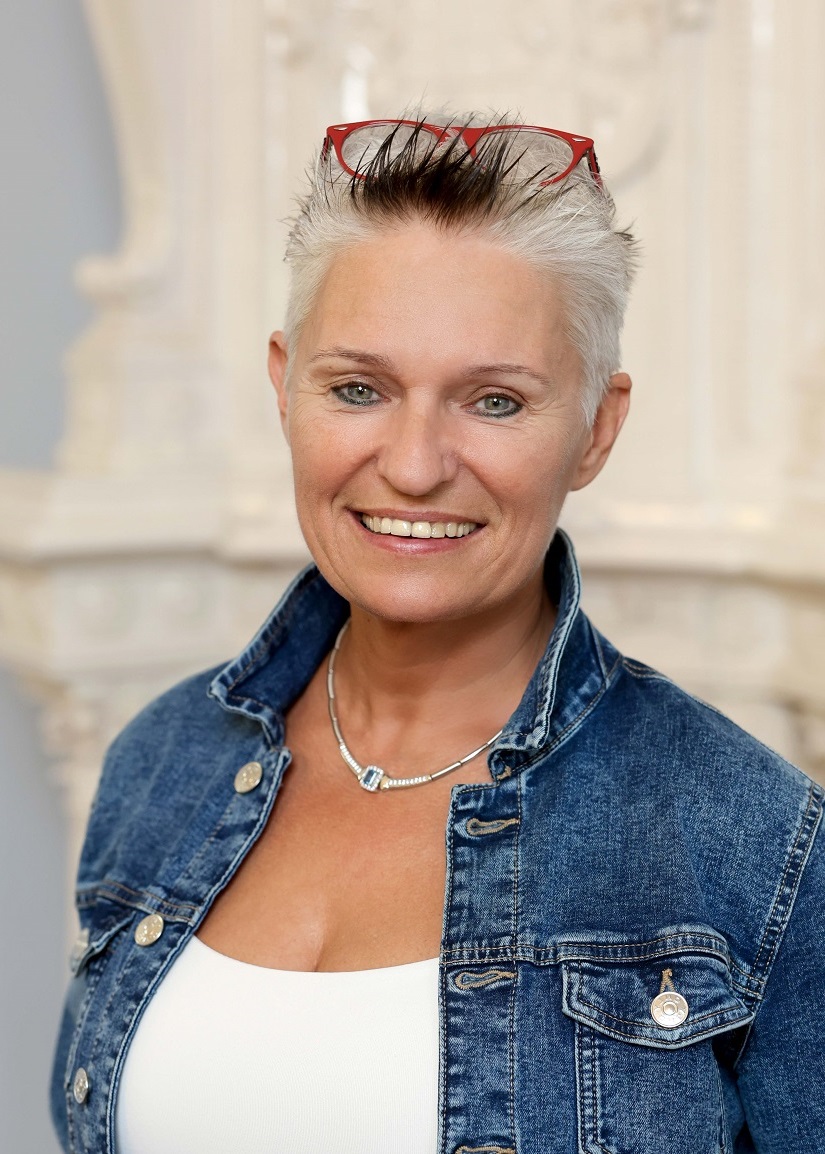 Helene Lackner