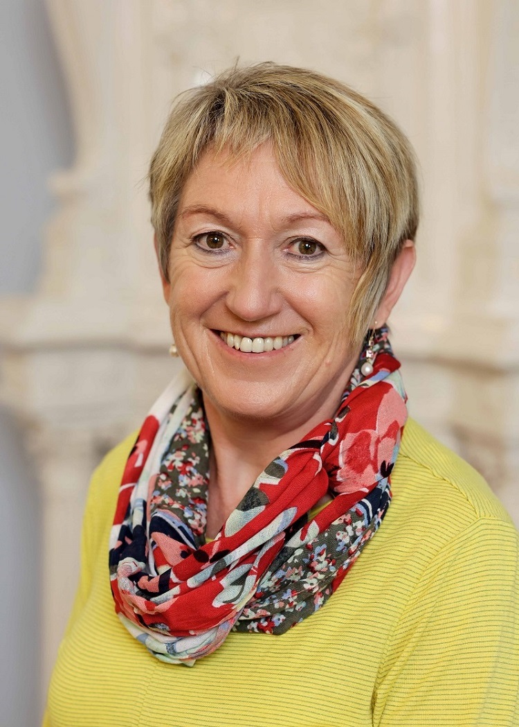 Elisabeth Tschiggerl
