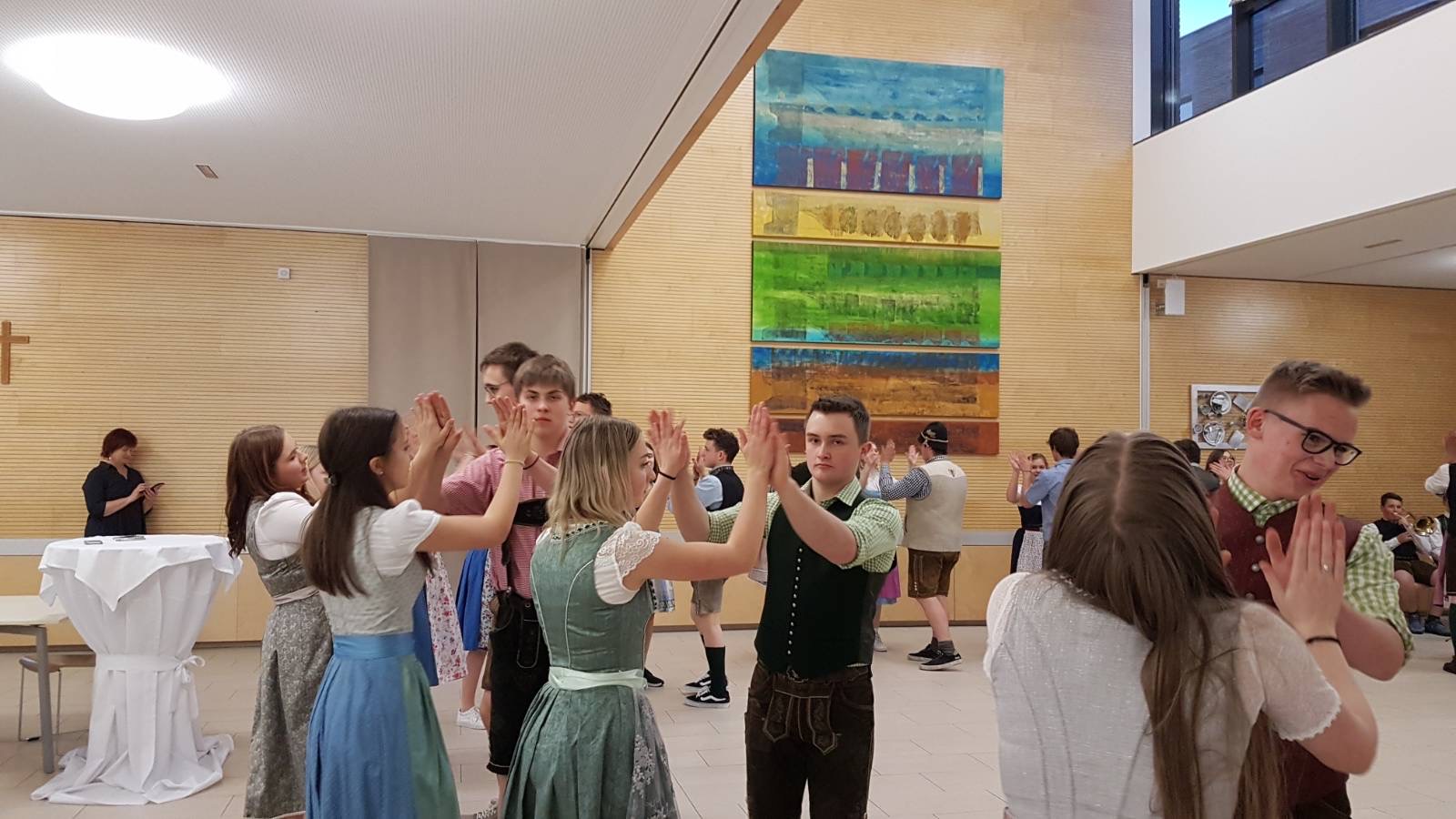 Tanzkurs mit der Fachschule Grabnerhof