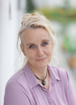 Portraitfoto von Petra Harter