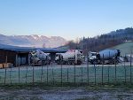 Betonieren der Bodenplatte für die Speicherzentrale